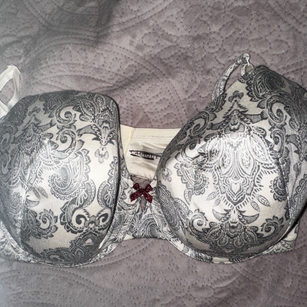 Full coverage grey and white bra